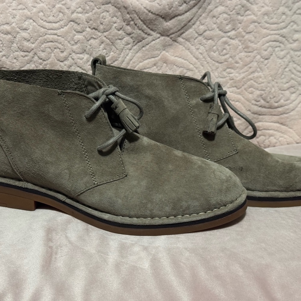 Women’s Hush Puppies Taupe short Boots